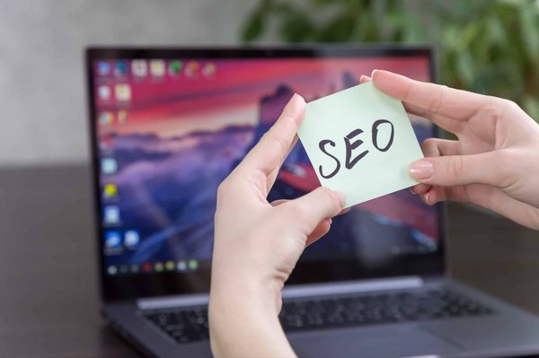Boostez votre visibilité en ligne : Suivi et positionnement SEO efficaces